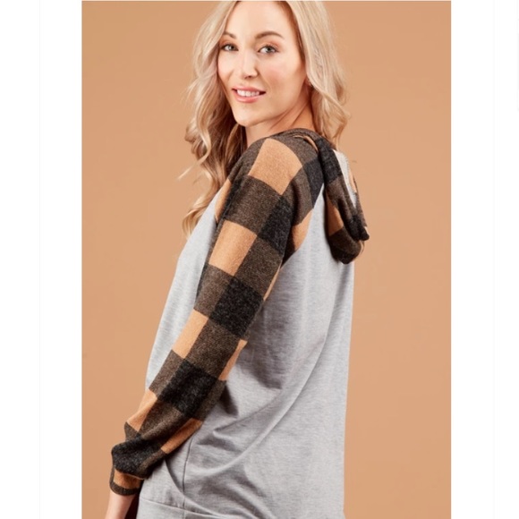 Taupe Plaid Hoodie - Picture 5 of 5